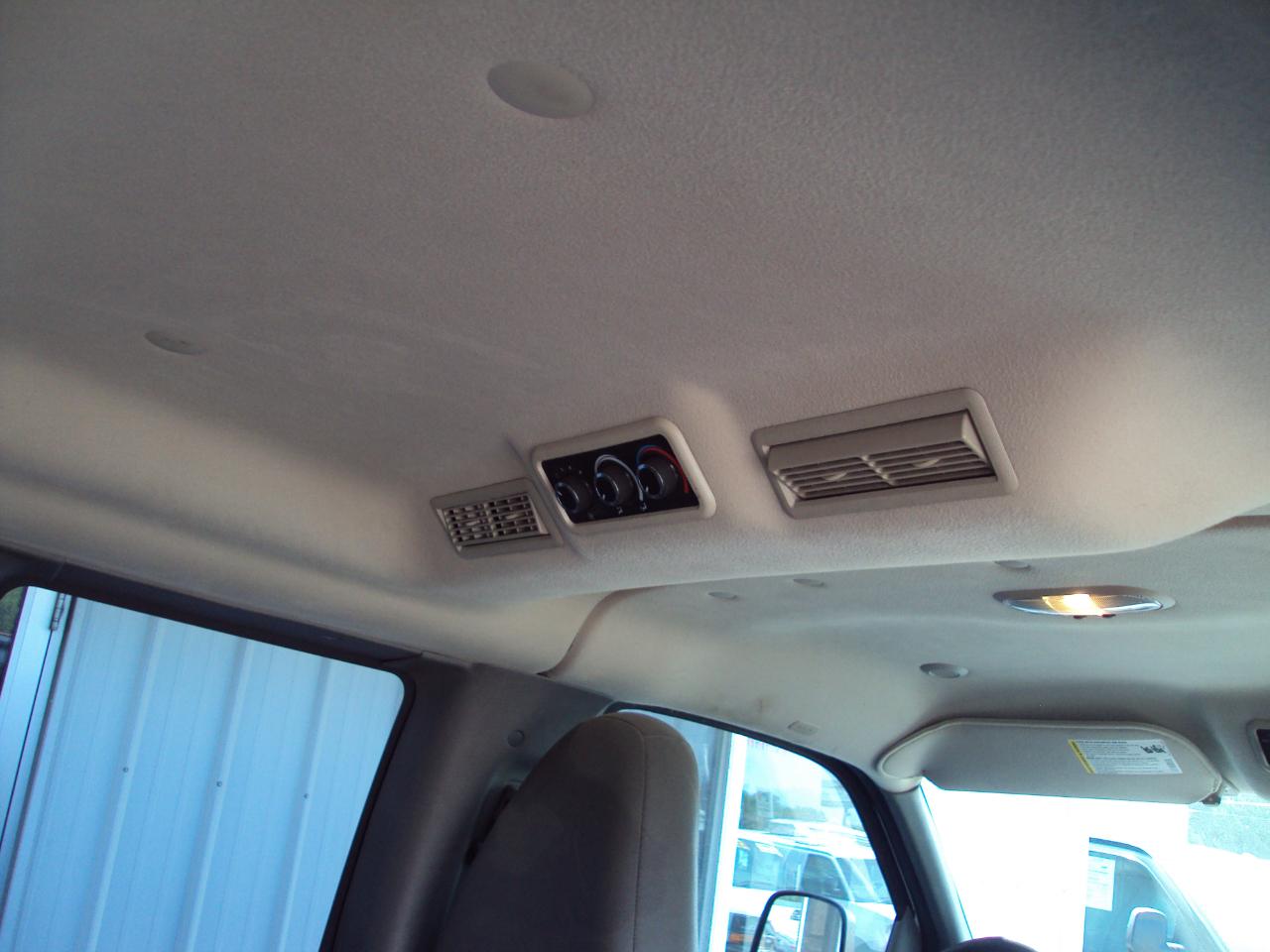 Chevrolet Express Passenger AWD 1500 135" LT 2013