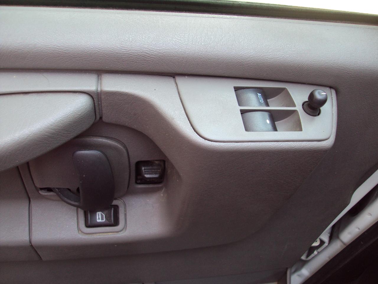 Chevrolet Express Passenger AWD 1500 135" LT 2013