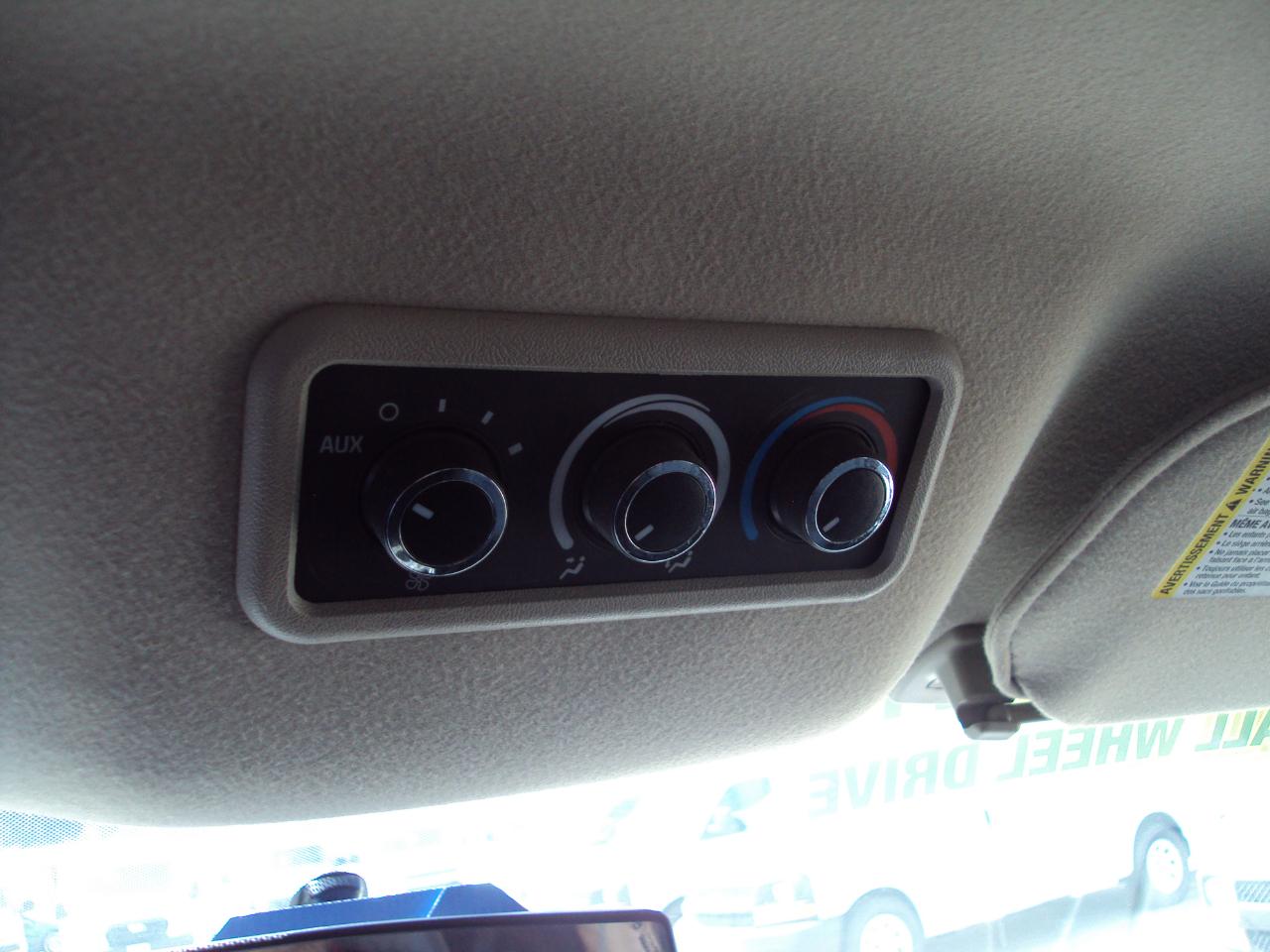 Chevrolet Express Passenger AWD 1500 135" LT 2013