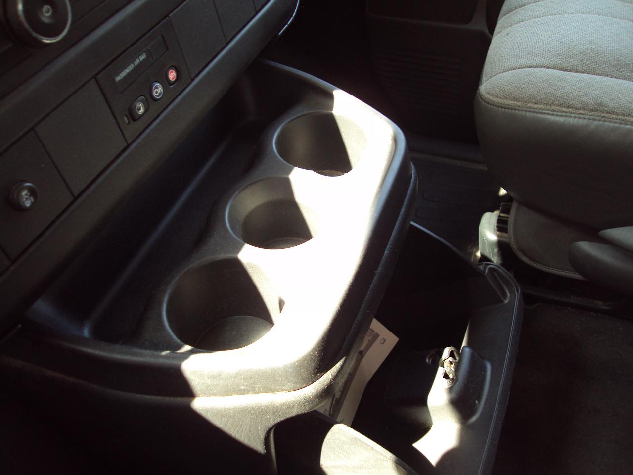 Chevrolet Express Passenger AWD 1500 135" LT 2013