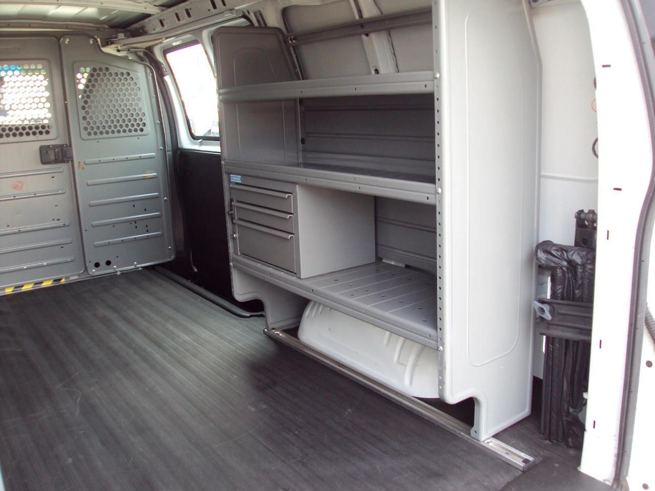 Chevrolet Express Cargo Van AWD 1500 135" 2014