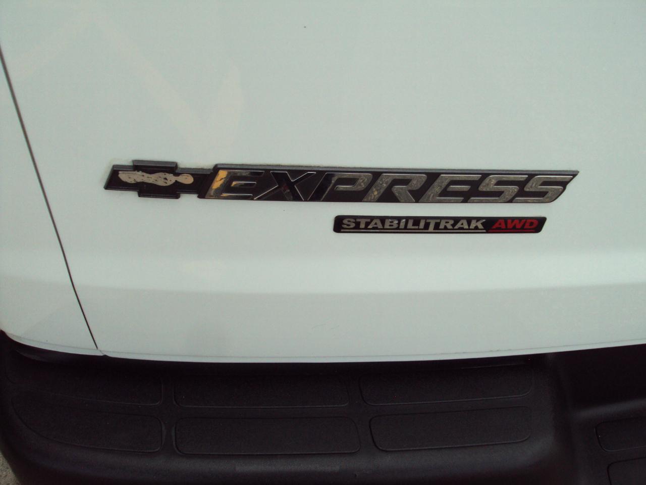 Chevrolet Express Cargo Van AWD 1500 135" 2014
