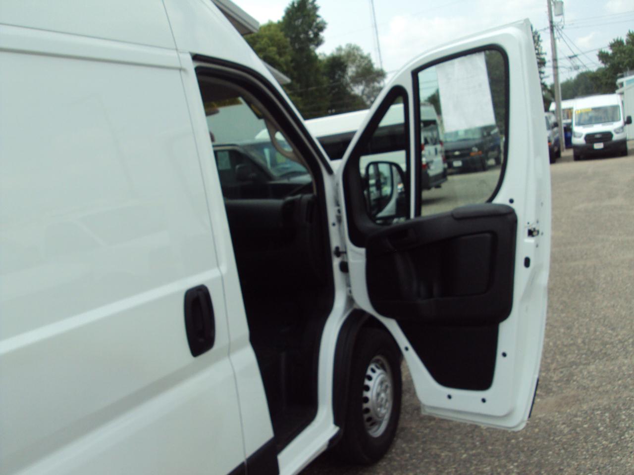 RAM ProMaster Cargo Van Tradesman 2500 High Roof 159" WB w/Pass Seat 2026