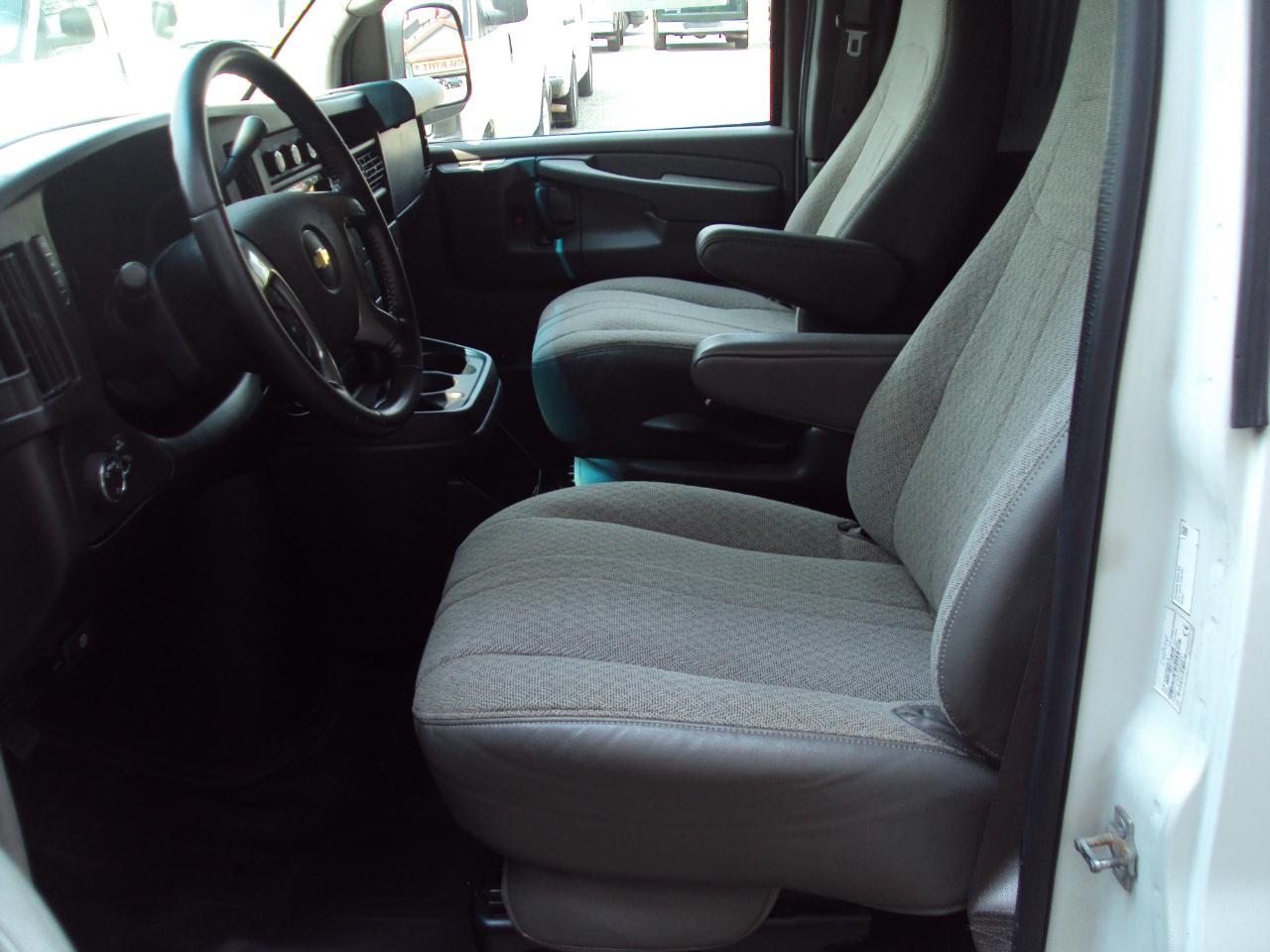 Chevrolet Express Cargo Van AWD 1500 135" 2012