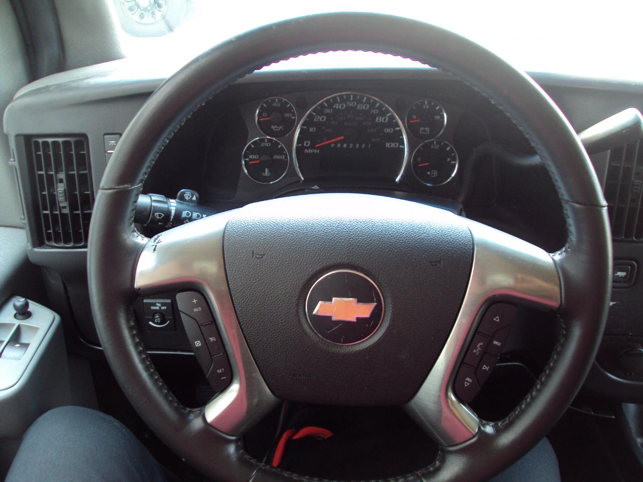 Chevrolet Express Cargo Van AWD 1500 135" 2012