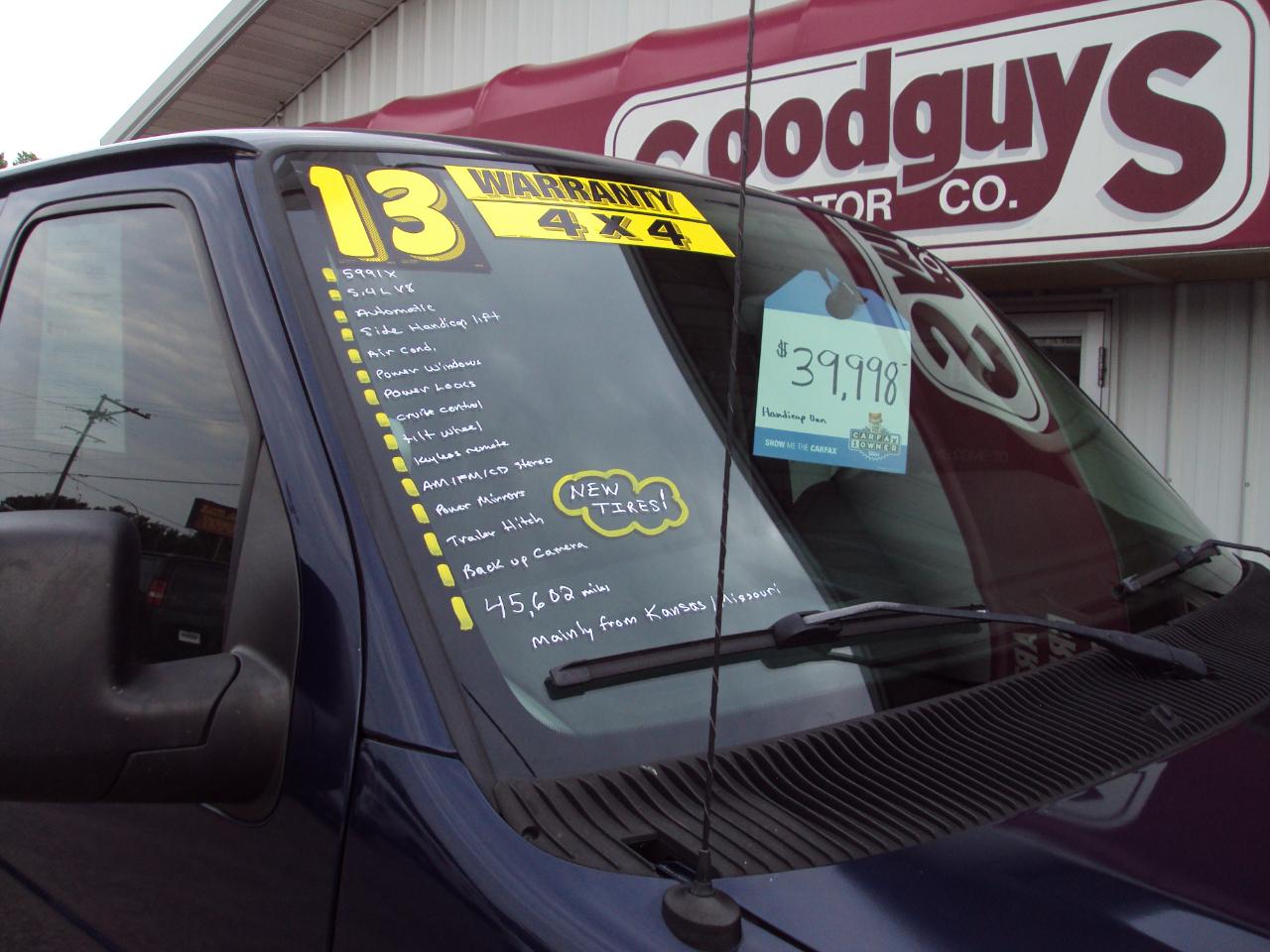 Ford Econoline Cargo Van  2013