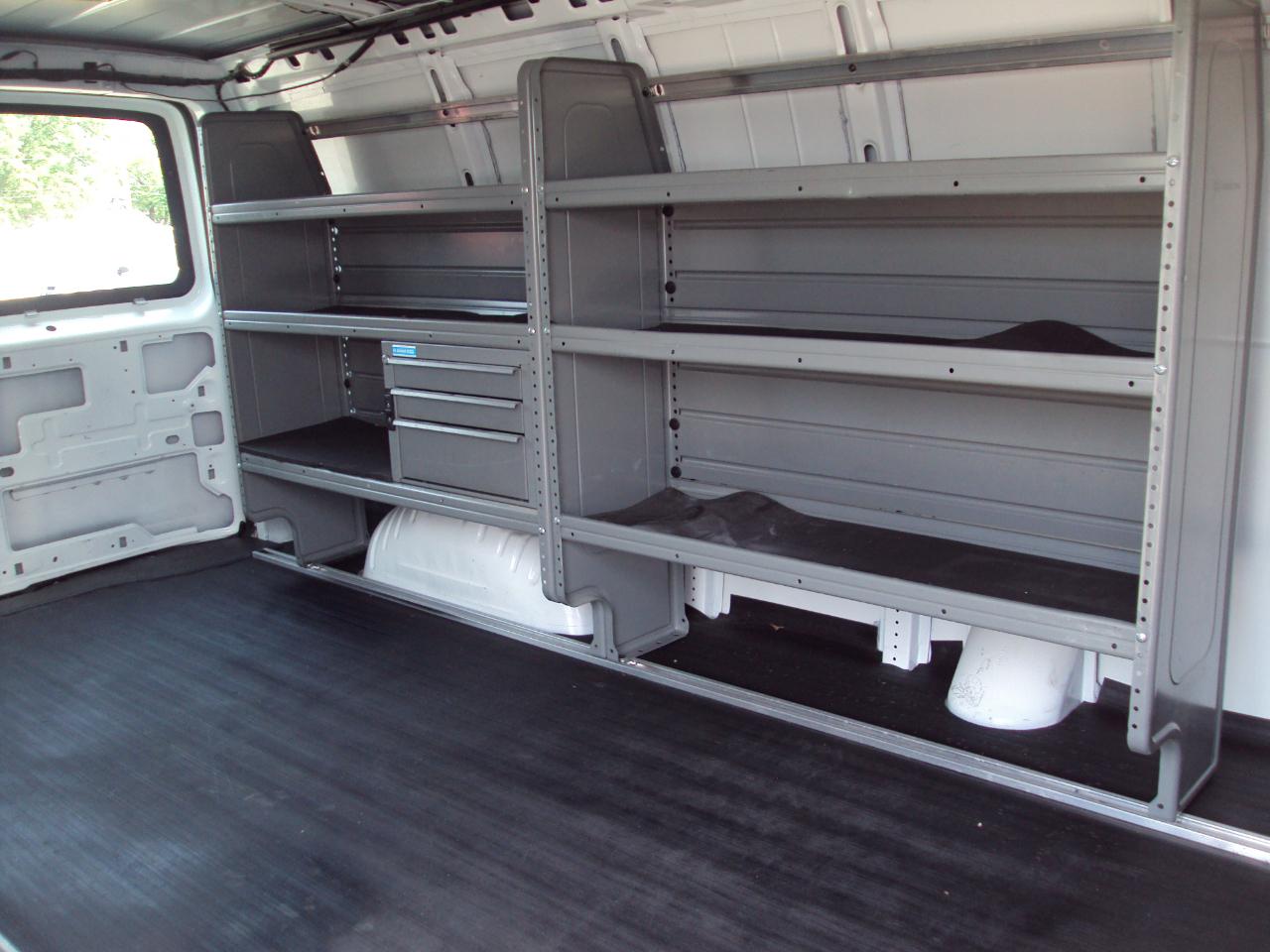 Chevrolet Express Cargo Van RWD 3500 155" 2011