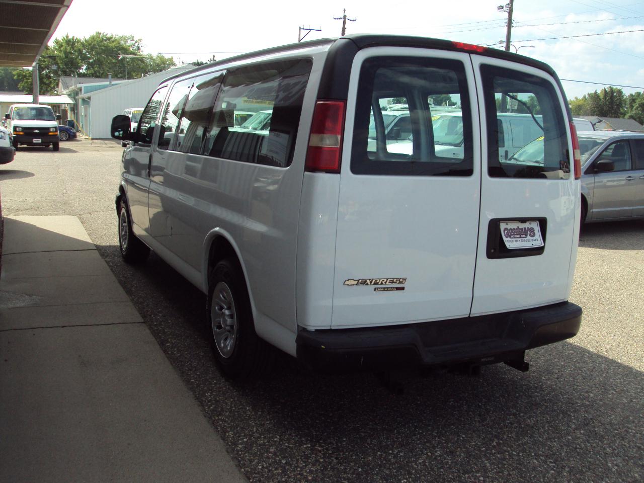 Chevrolet Express Cargo Van  2014