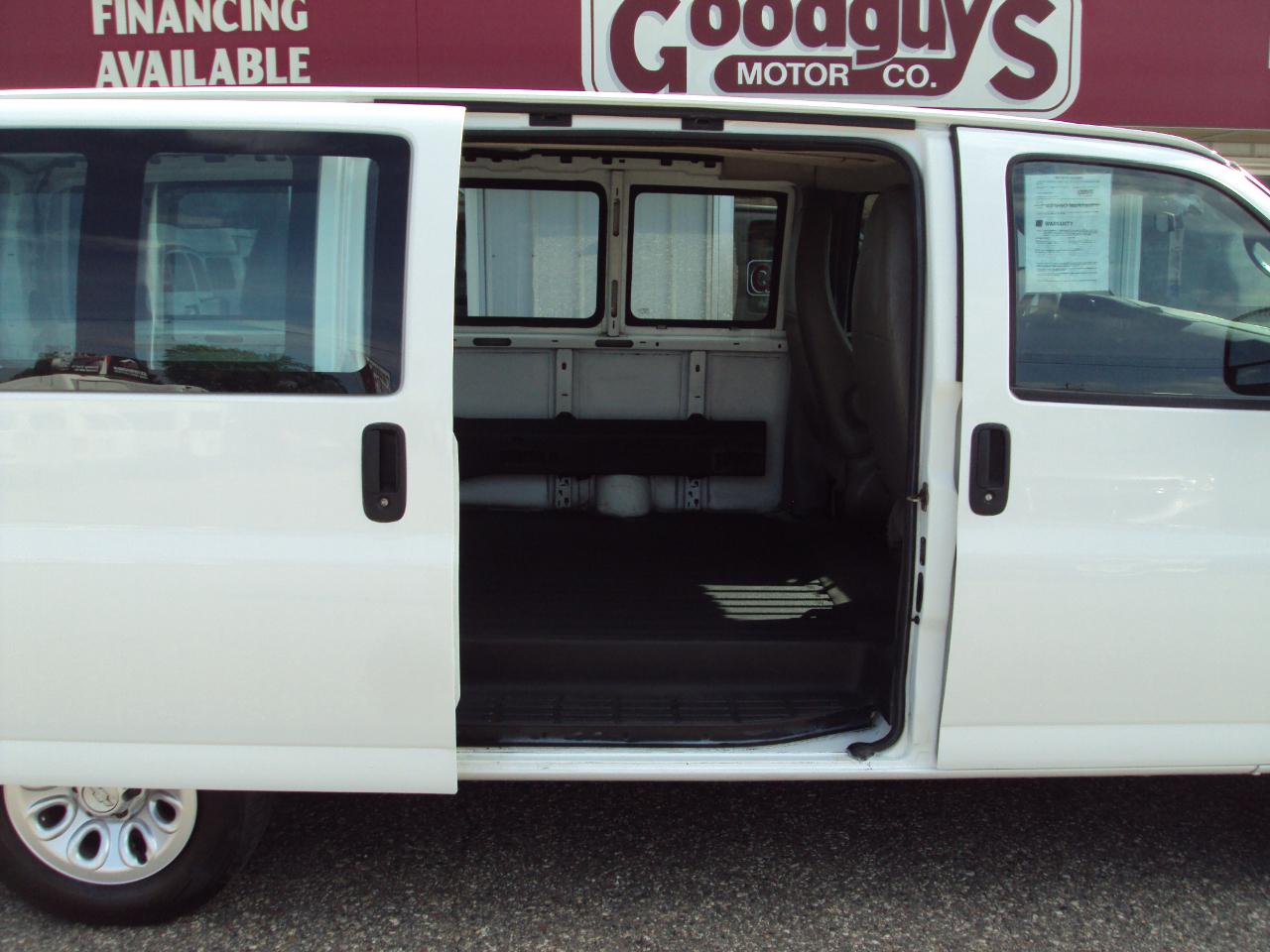 Chevrolet Express Cargo Van  2014