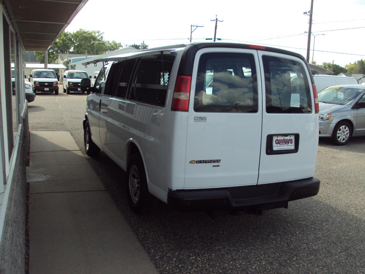 Chevrolet Express Cargo Van  2014