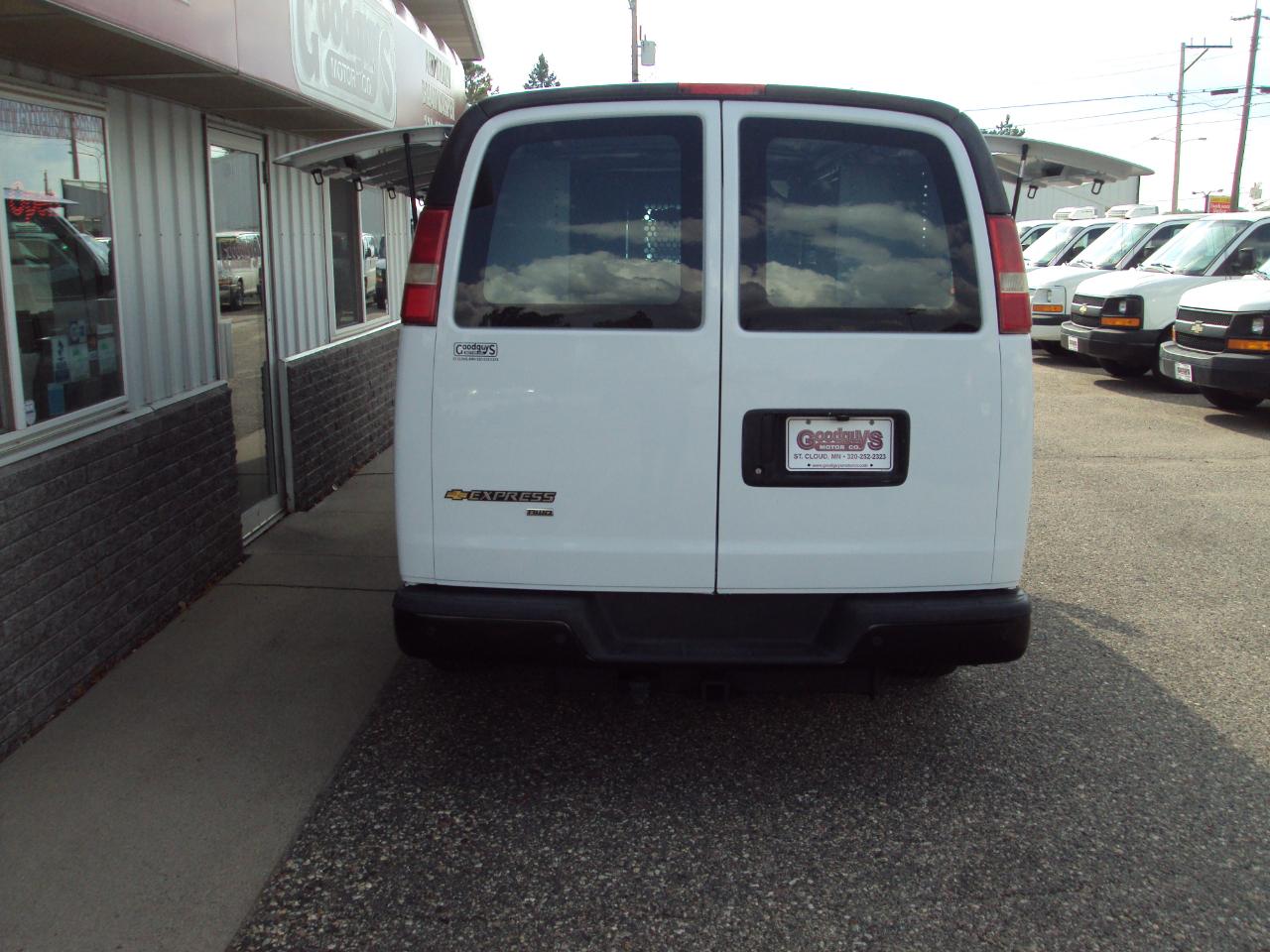 Chevrolet Express Cargo Van  2014