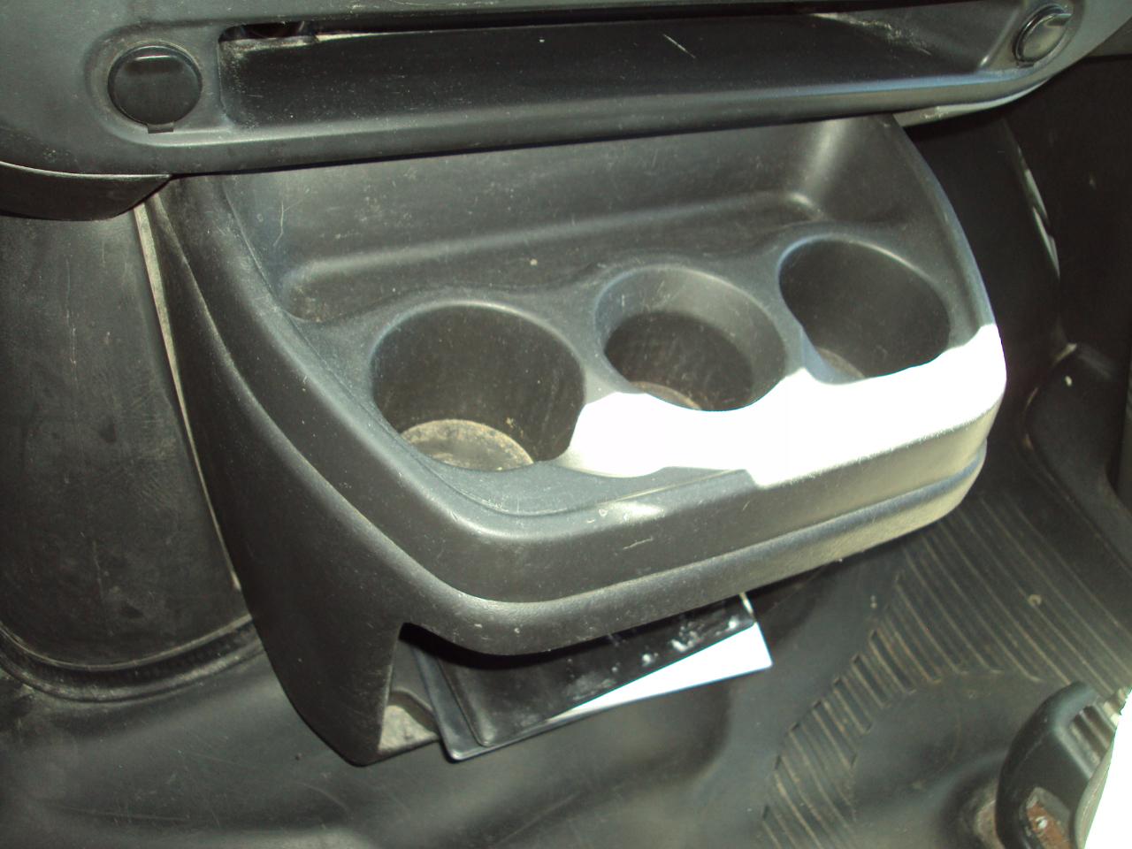 Chevrolet Express Cargo Van 2500 155" WB RWD 2006