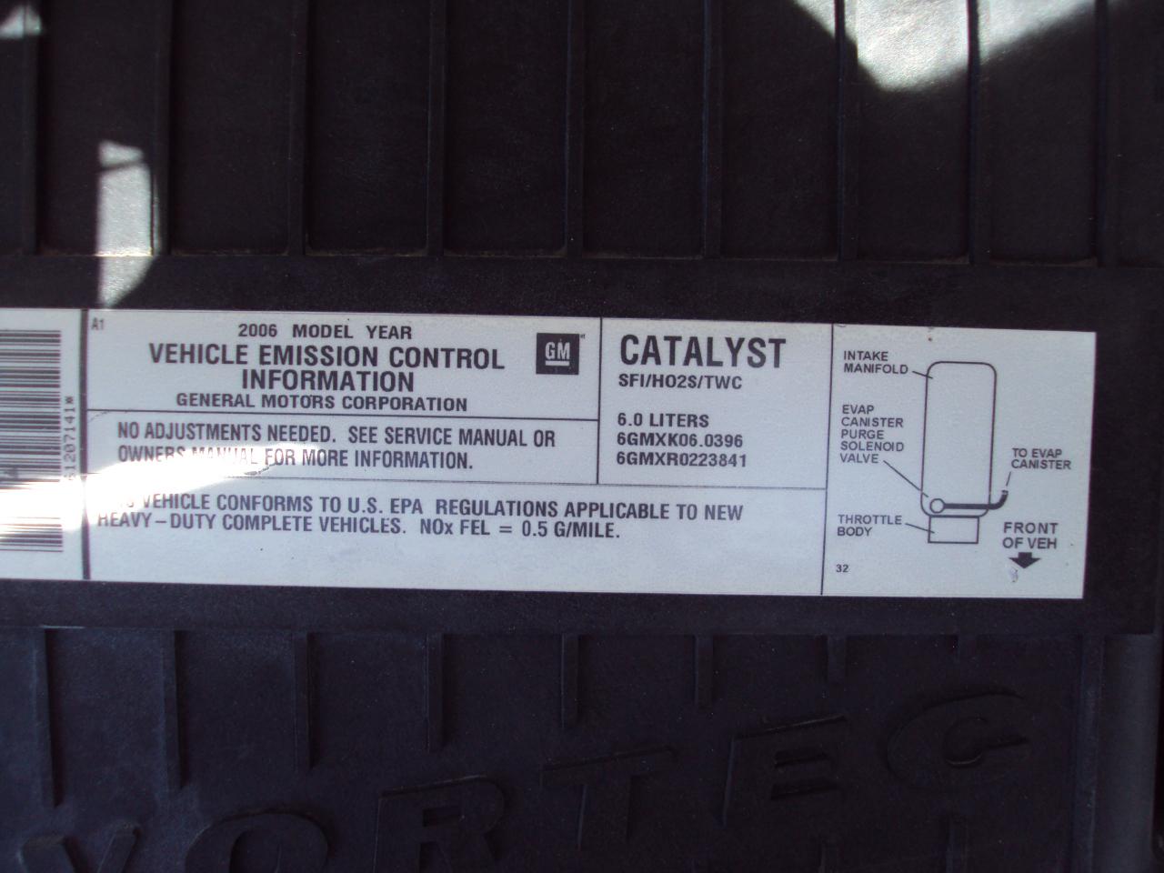 Chevrolet Express Cargo Van 2500 155" WB RWD 2006