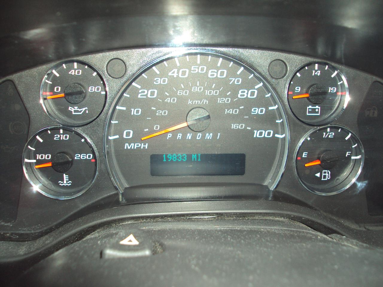 Chevrolet Express Cargo Van RWD 3500 155" 2011