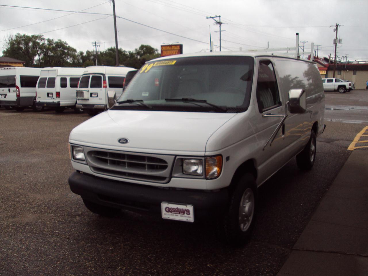 Ford Econoline Cargo Van E-350 Super 1999