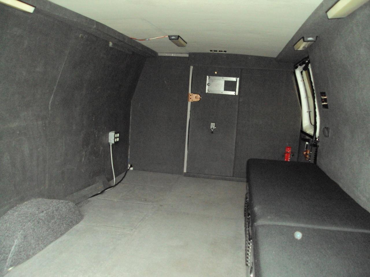 Ford Econoline Cargo Van E-350 Super 1999