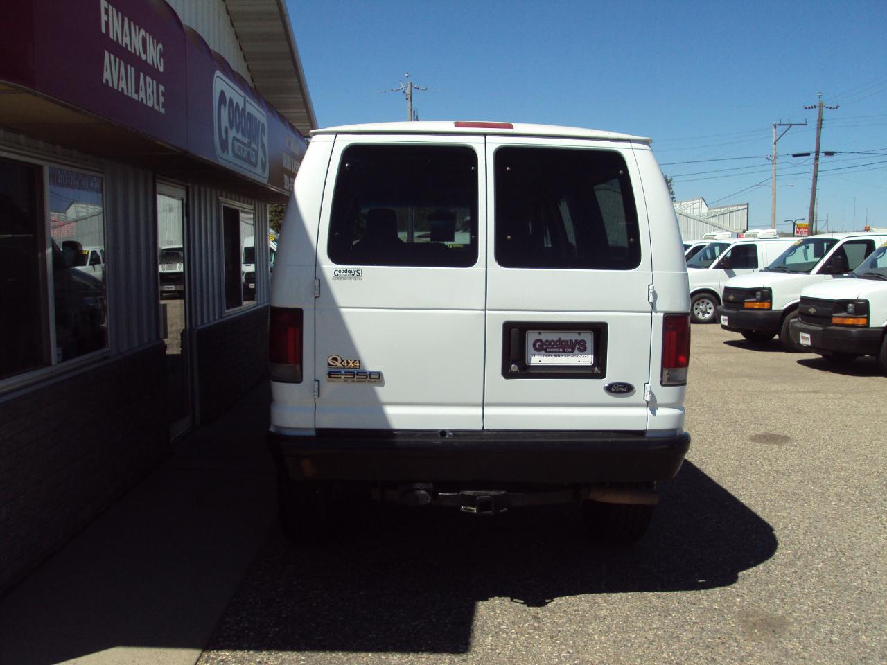 Ford Econoline Wagon  2012