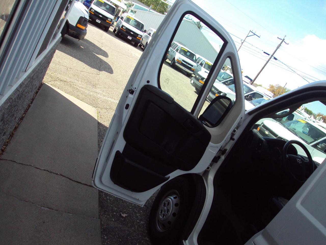 RAM ProMaster Cargo Van 1500 Low Roof 136" WB 2020