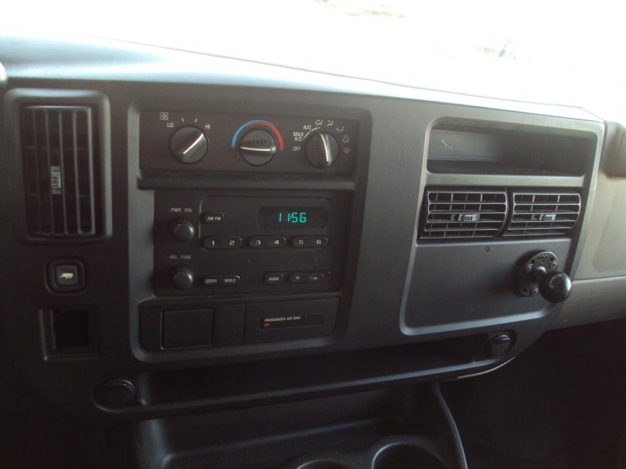 Chevrolet Express Cargo Van AWD 1500 135" 2007