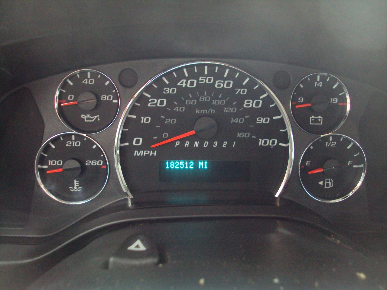 Chevrolet Express Passenger AWD 1500 135" 1LT 2011