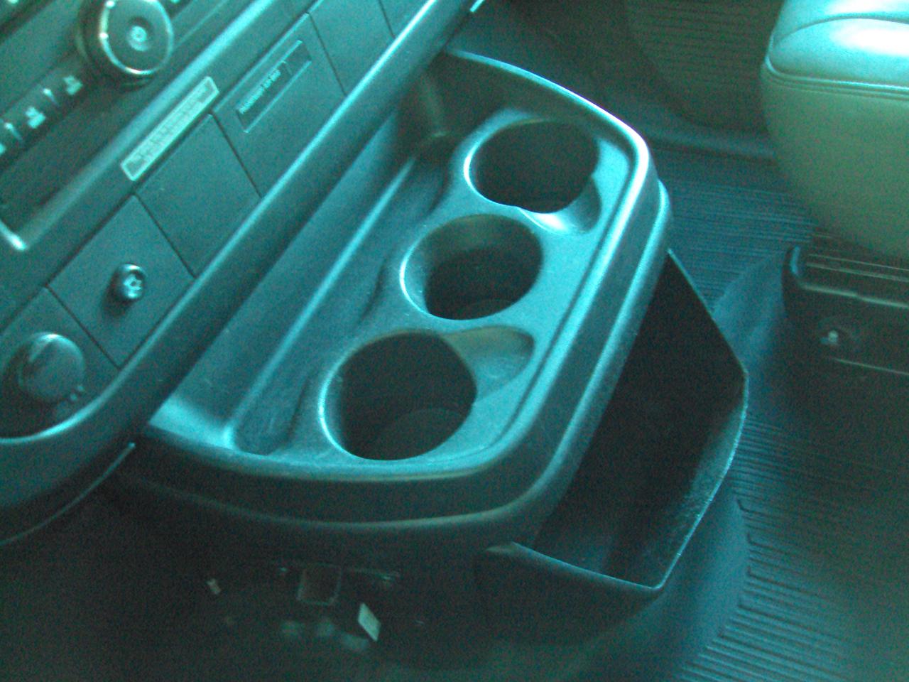Chevrolet Express Passenger AWD 1500 135" 1LS 2011