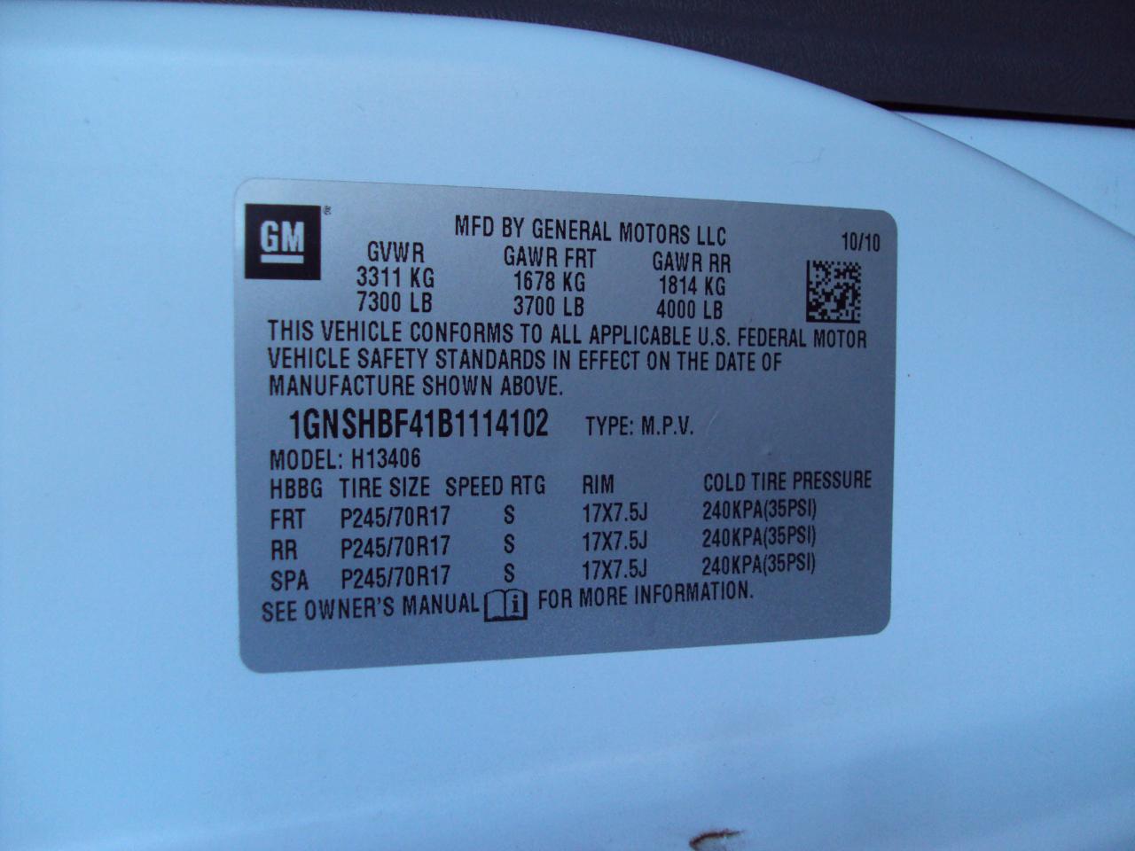 Chevrolet Express Passenger AWD 1500 135" 1LS 2011