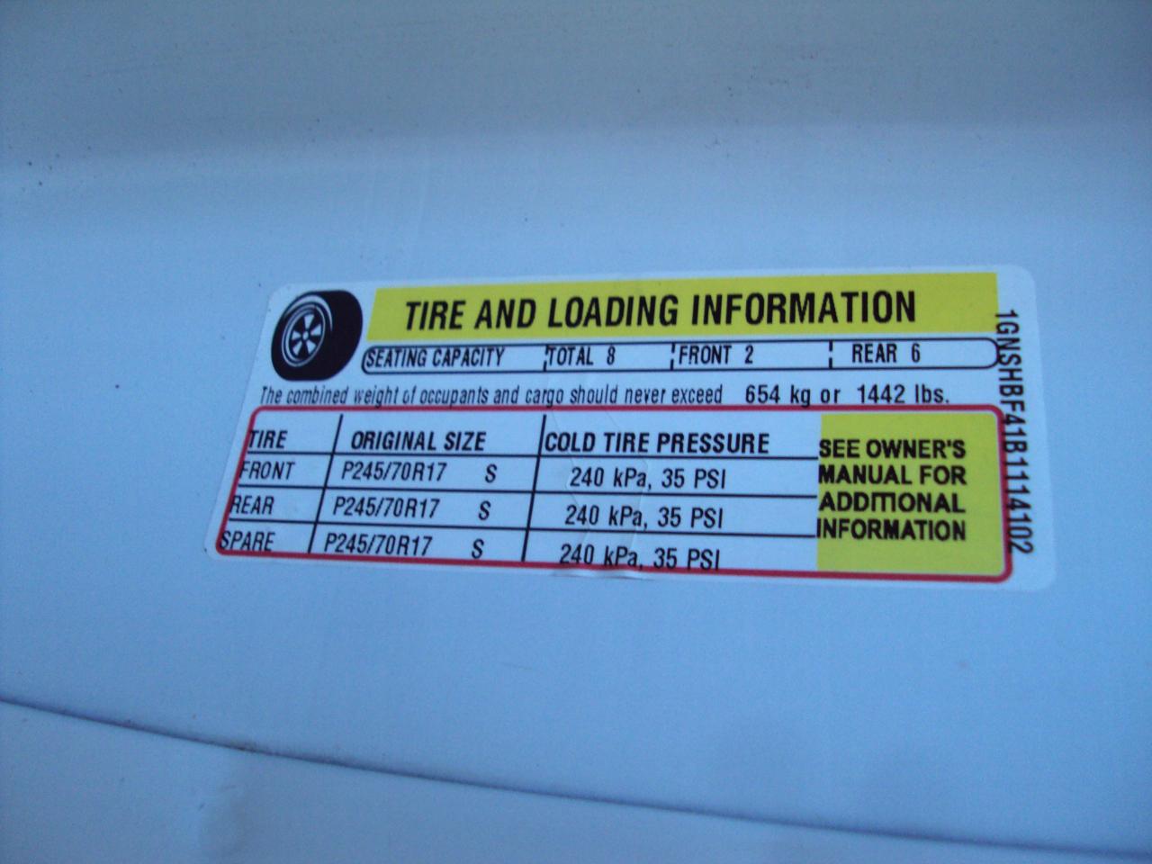 Chevrolet Express Passenger AWD 1500 135" 1LS 2011