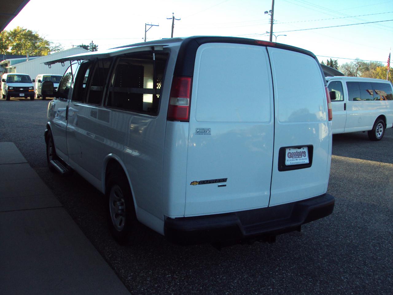 Chevrolet Express Cargo Van  2014