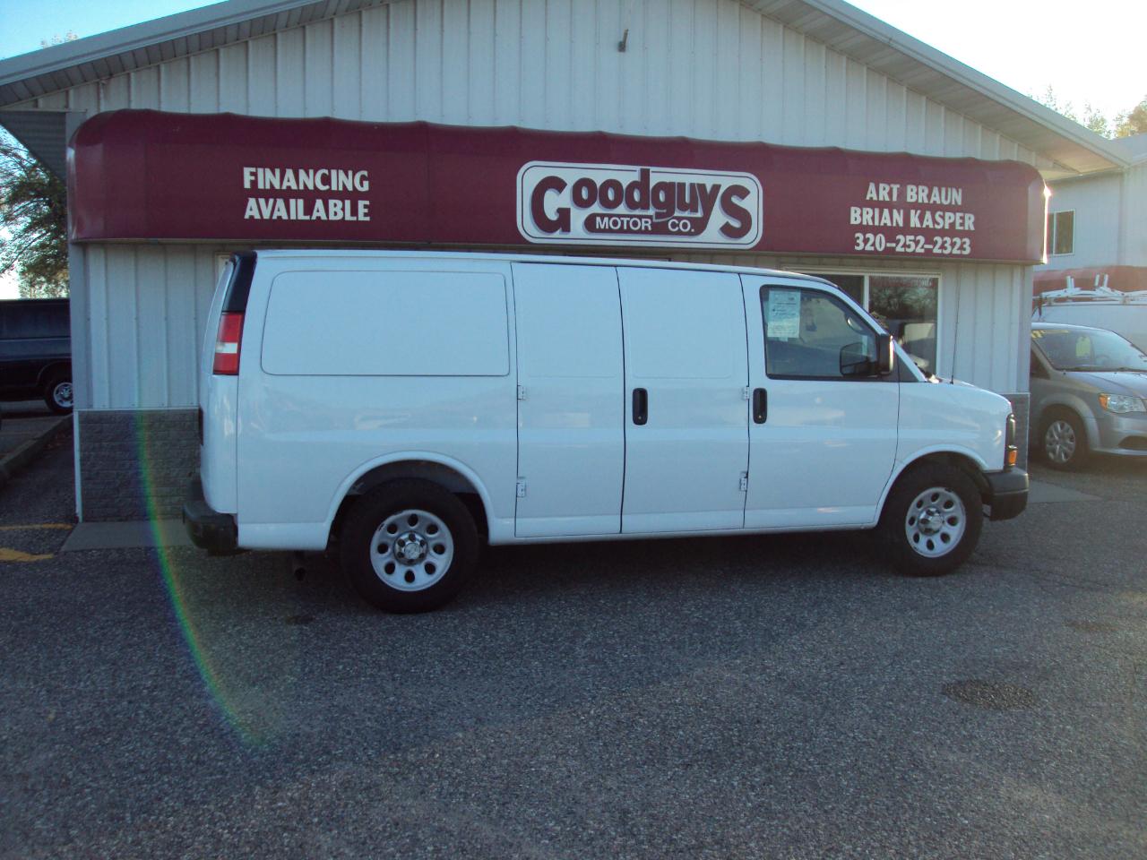 Chevrolet Express Cargo Van  2014