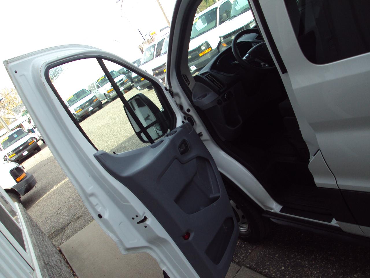 Ford Transit Passenger Wagon  2018