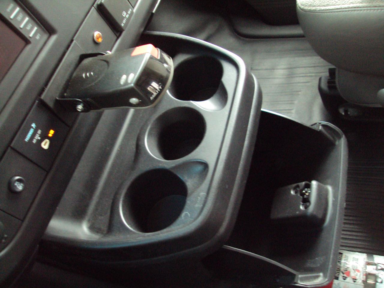 GMC Savana Cargo Van  2017