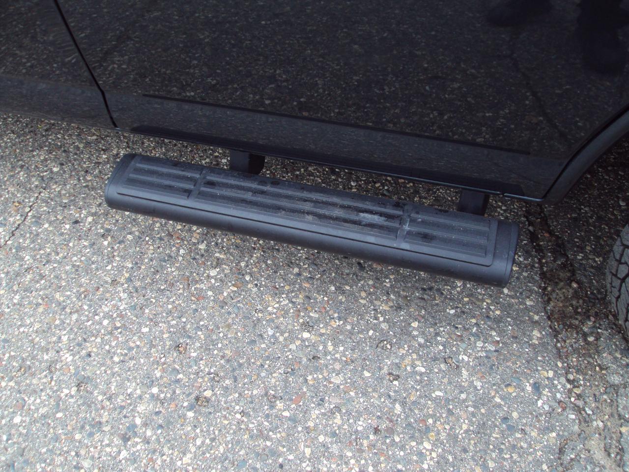 GMC Savana Cargo Van  2017