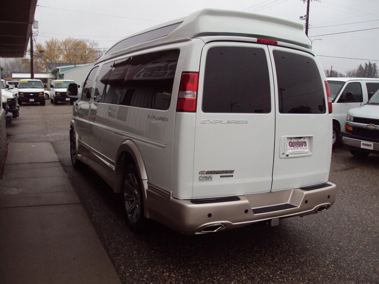 Chevrolet Express Cargo Van  2016