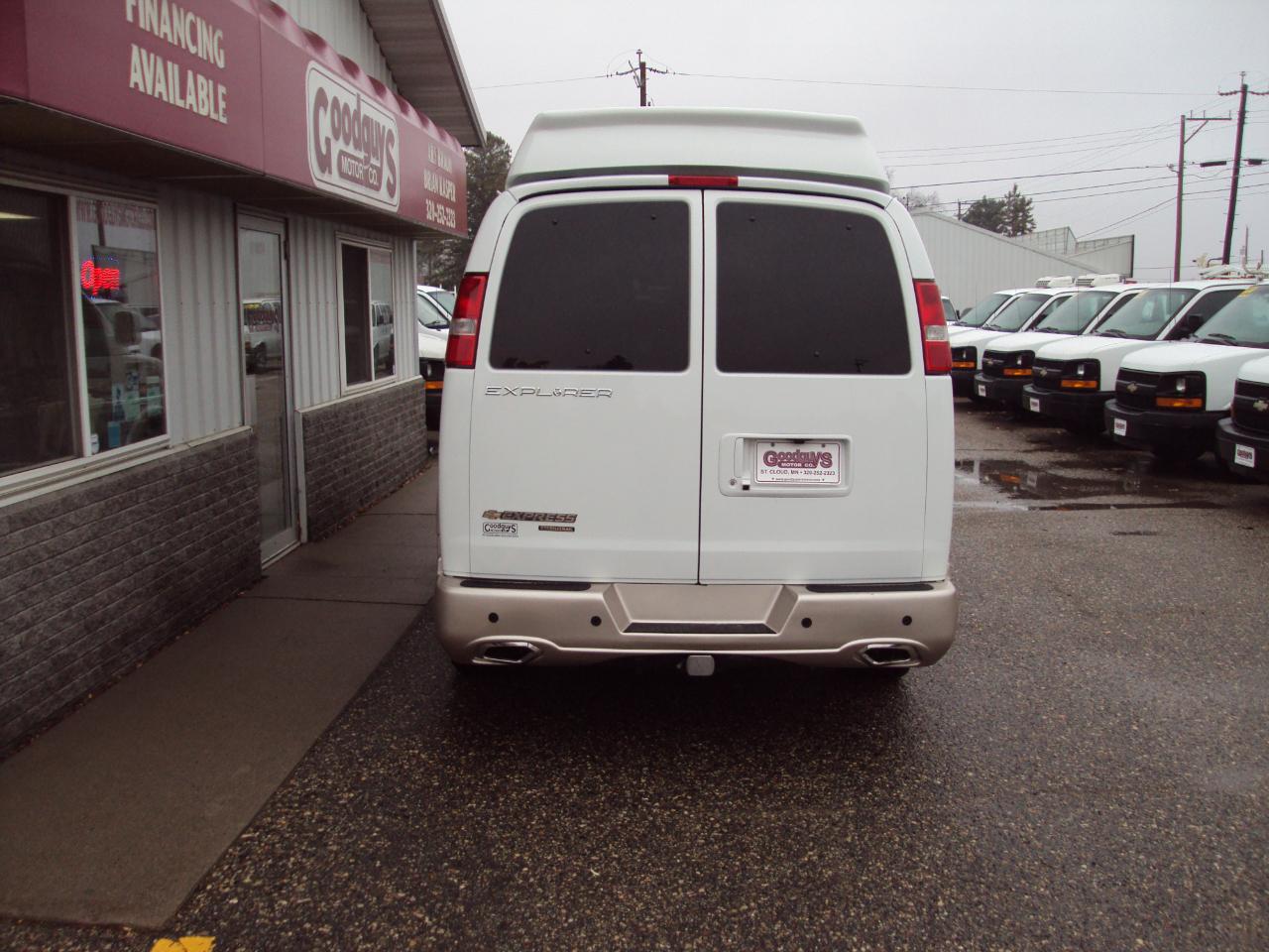 Chevrolet Express Cargo Van  2016