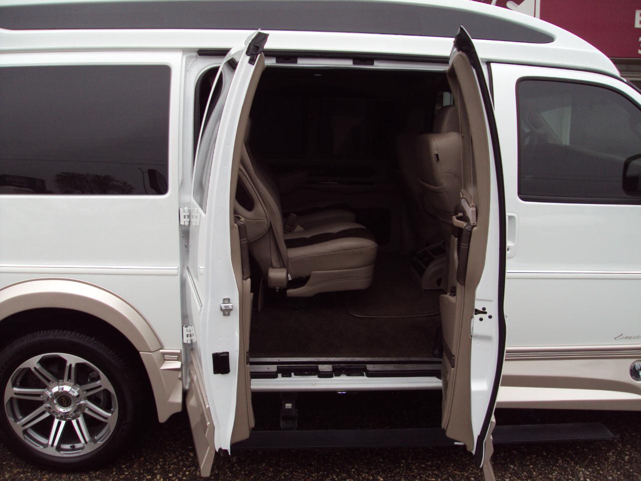 Chevrolet Express Cargo Van  2016