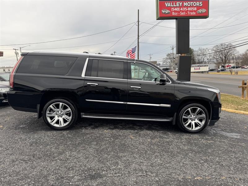 2016 Cadillac Escalade ESV Luxury
