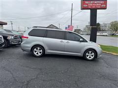 2011 Toyota Sienna 