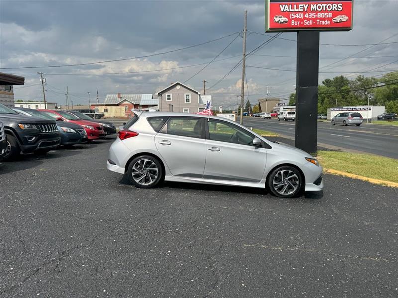 2018 Toyota Corolla iM Base