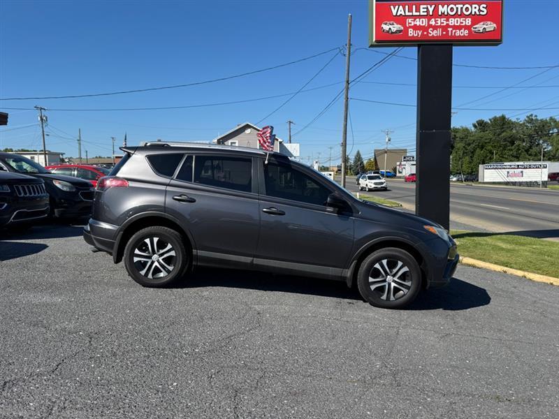 2017 Toyota RAV4 LE AWD