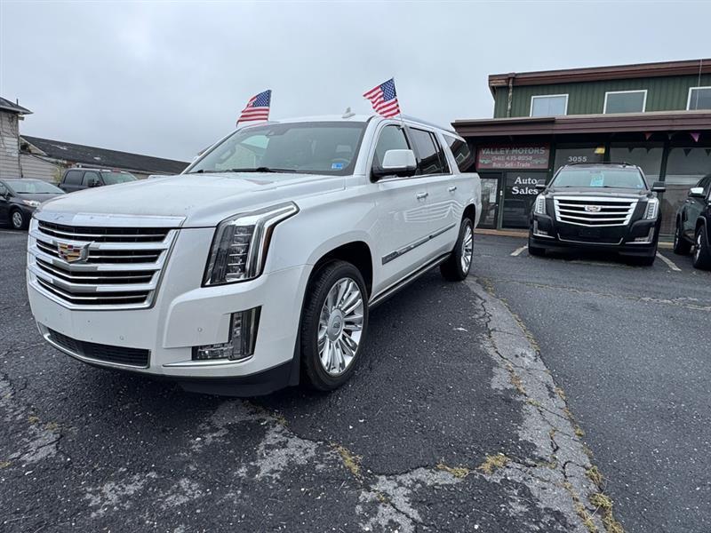 Cadillac Escalade photo 4