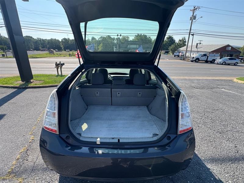 Toyota Prius photo 17