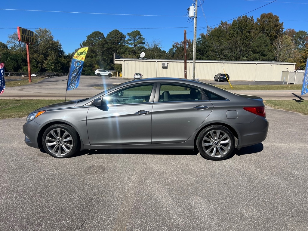 Hyundai Sonata  2013