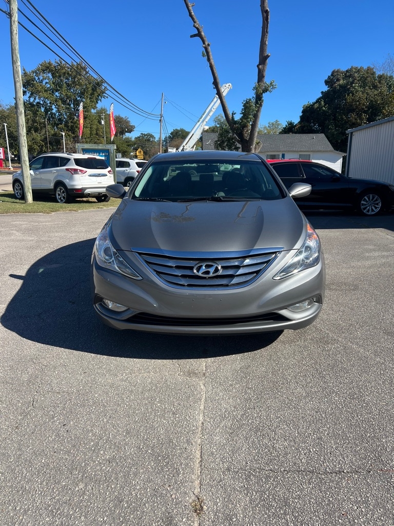 Hyundai Sonata  2013
