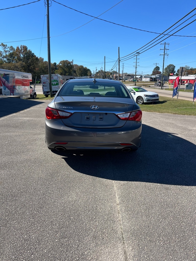 Hyundai Sonata  2013