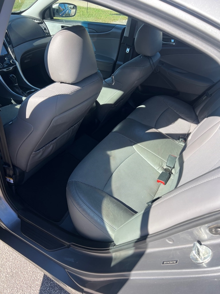 Hyundai Sonata  2013