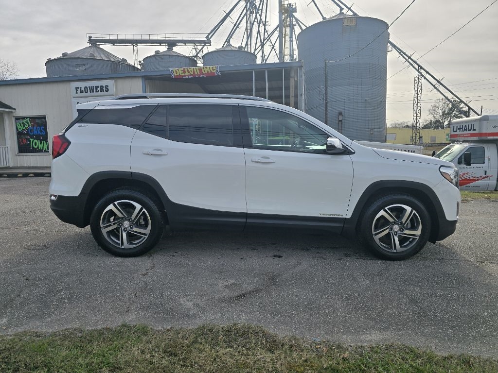 2020 GMC Terrain SLT's photo