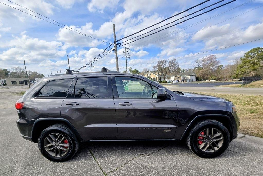 2016 Jeep Grand Cherokee Laredo
