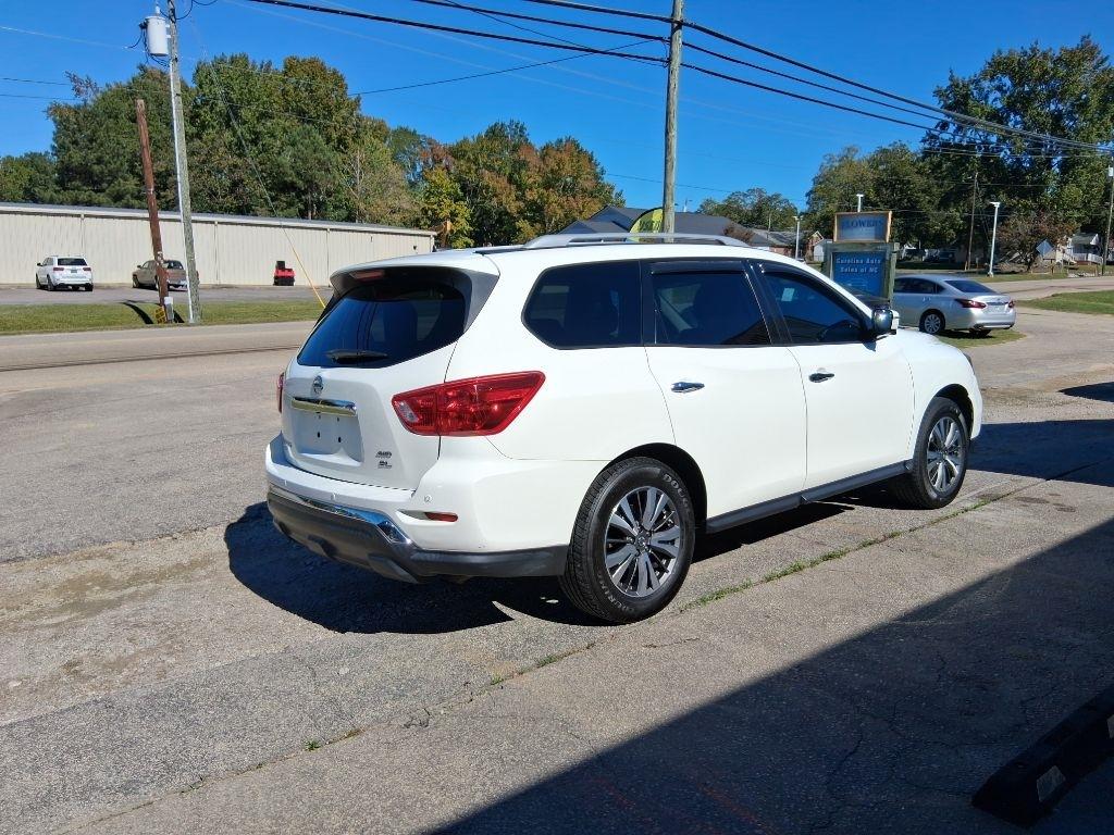 Nissan Pathfinder  2017