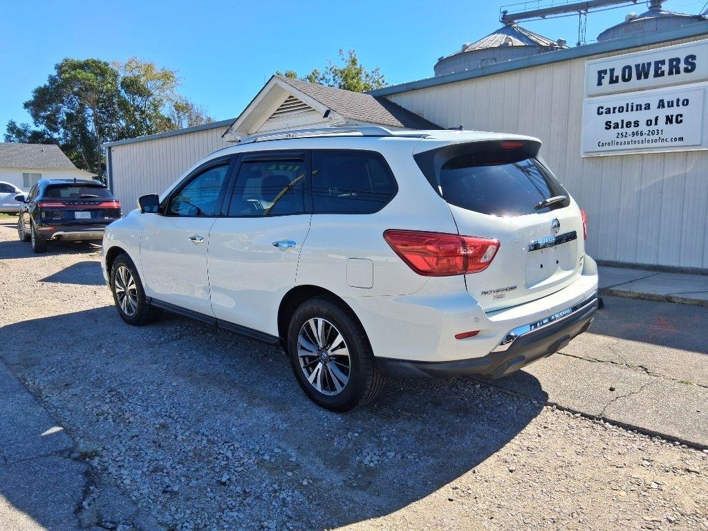 Nissan Pathfinder  2017