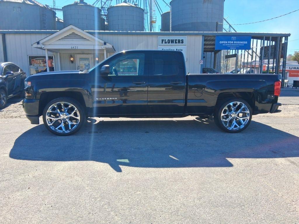 2016 Chevrolet Silverado 1500 CUSTOM